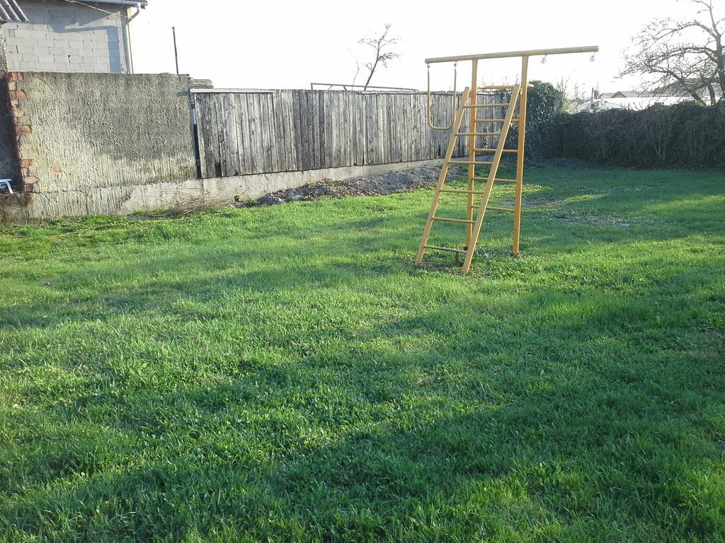 Apartamento Utulny Privat Veľký Meder Exterior foto
